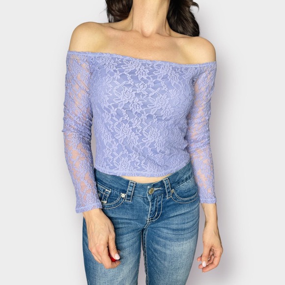 Kimchi Blue Lavender Lace Off the Shoulder Crop - Picture 5 of 7